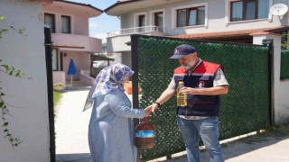 Düzcede atık yağ kampanyasına katılanlara sıvı yağ hediyesi