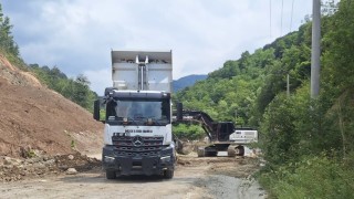 Düzcede köy yollarında çalışmalar sürüyor