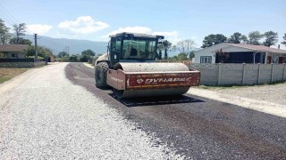 Düzce'de köylerde sathi kaplama çalışmaları tamamlanıyor