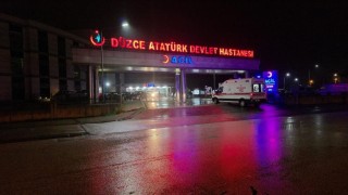 Düzcede tarım aracı devrildi: 3 yaralı