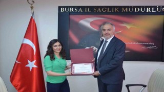Ebenin dikkati anne ve bebeği kurtardı