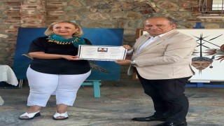 Edremitte sanat şöleni: 35. Uluslararası Karma Sergisi kapılarını açtı