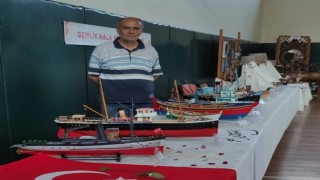 El emeğiyle tarihe yolculuk; Savaş gemilerini birebir ölçekle üretiyor