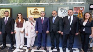Erdemirden şehit yakınları ve gazileri sanatla buluşturan projeye katkı