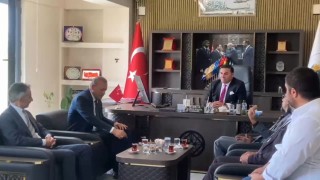 Eren Üniversitesi Rektörü Necmettin Elmastaşın Aydınlar belediye başkanı İbrahim Ergün ile Yemekli Toplantıda Buluştu