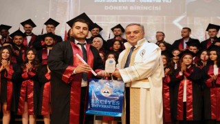 ERÜ Veteriner Fakültesi yeni mezunlarını verdi
