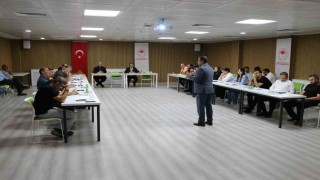 Erzincan Toplu Sera Bölgesi yatırımcılarıyla değerlendirme toplantısı yapıldı