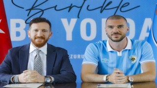 Erzurumspor FK, Nihad Mujakici kadrosuna kattı