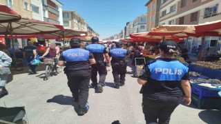 Eskişehirde polis vatandaşları hırsızlık ve dolandırıcılık olaylarına karşı bilgilendirdi