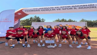 Eskişehirin ragbi sultanları namağlup şampiyon