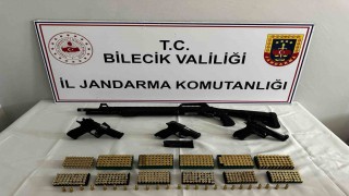 Evden cephanelik çıktı