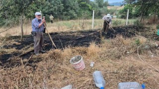 Evin bahçesinde çıkan yangın korkuttu