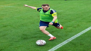 Fenerbahçe, Avusturya kampındaki ilk antrenmanını yaptı