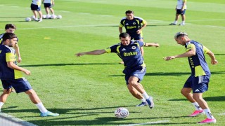 Fenerbahçe, Avusturyadaki hazırlıklarına devam etti