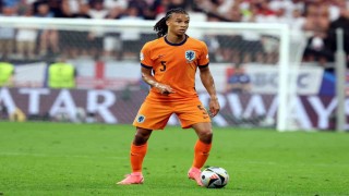 Fenerbahçe, Hollandalı oyuncu Nathan Akeyi transfer etti