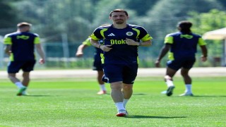 Fenerbahçe, Mert Hakan Yandaş ile asgari ücret üzerinden sözleşme imzaladı
