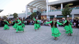 Festival coşkusu İnegölün dört bir yanını sardı