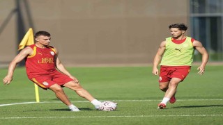 Galatasaray, günü çift antrenmanla tamamladı