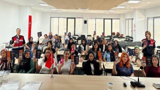 Gediz OSBde çalışan kadınlara KADES eğitimi
