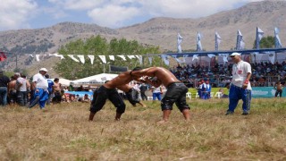 Geleneksel Gökbel Yağlı Pehlivan Güreşleri ve Festivali 30 Temmuzda başlıyor