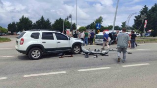 Giresunda iki otomobilin çarpışması sonucu 1i çocuk 5 kişi yaralandı
