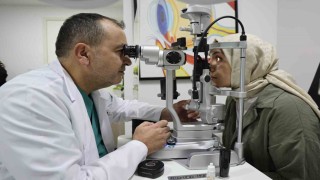 Göz Hastalıkları Uzmanı Prof. Dr. Yılmaz: Diyabet hastalığı, gelişmekte olan ülkelerde en fazla görme kaybı sebeplerinden birisidir