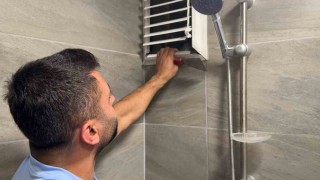 Günlerdir mahsur kalan güvercini kurtarmak için pencereyi söktü