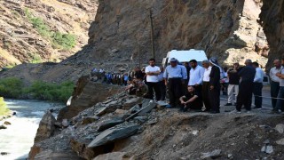 Habur Çayında kaybolan genç için ekipler seferber oldu