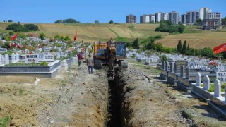 Heyelan yaşanan Derecik Şehir Mezarlığında iyileştirme çalışmaları