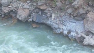 Huzur buldum dediği Habur Çayında kaybolan genci arama çalışmaları sürüyor