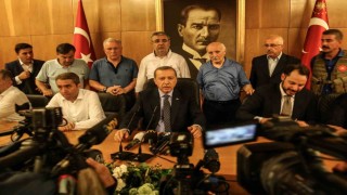 İHA'nın 15 Temmuz gecesinden hafızalara kazınan fotoğrafları sergileniyor