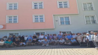 İmam Hatip Lisesi mezunları pilav gününde hasret giderdi
