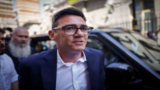 İngilterede milletvekili Andy Burnham, başbakan olmaya çok yakın