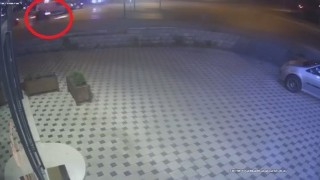 Işık ihlali kaza getirdi, o anlar kamerada