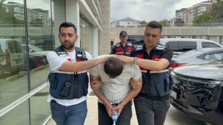 Jandarma, bagajdaki boya kutularında 2 bin 653 uyuşturucu hap ele geçirdi