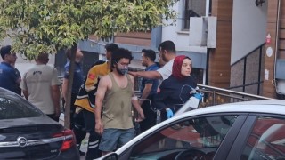 Kağıthanede 5 katlı binada çıkan yangında 7 kişi kurtarıldı