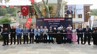 Kahramanmaraş Büyükşehir Belediyesi Çınaraltı Çay Bahçesi açıldı