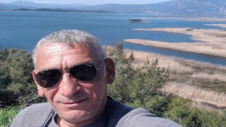 Kalp krizine yenilen öğretmen son yolculuğuna uğurlandı