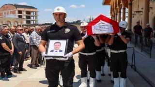 Kansere yenik düşen polis memuru sonsuzluğa uğurlandı