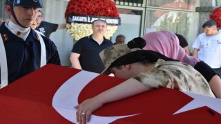 Kansere yenik düşen Uzman Çavuş, askeri törenle son yolculuğuna uğurlandı