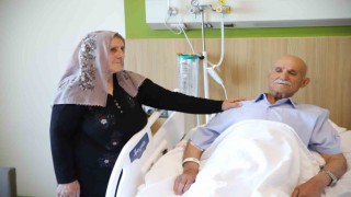 Karaciğerinde 13 santimetrelik tümör bulunan hasta 10 saatlik ameliyatla sağlığına kavuştu