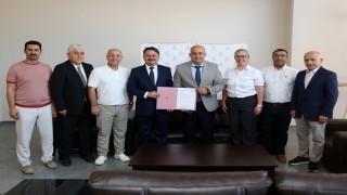 Karate antrenörlüğünde bir ilk