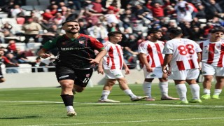 Karşıyaka, Ömer Farukla sözleşme uzatmak için görüşüyor