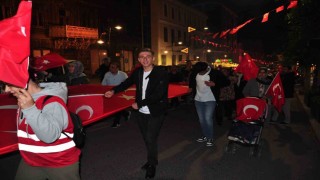 Karslılar 15 Temmuzda tek yürek oldu: Binlerce vatandaş meydanları doldurdu, birlik ve beraberlik mesajı verildi