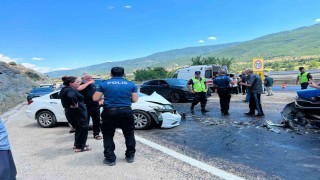 Kastamonuda iki otomobil çarpıştı: 5 yaralı