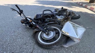 Kastamonuda motosiklet yola düşen tenekeye çarptı: 1 yaralı