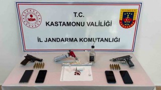 Kastamonuda uyuşturucu operasyonlarında yakalanan 3 şüpheli tutuklandı