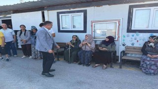 Kaymakam Akdaş, konteyner kentte yaşayan vatandaşlarla bir araya geldi