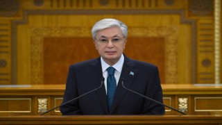 Kazakistan Cumhurbaşkanı Tokayev: (Yeni anayasa) Bugün Kazakistan tarihinde yeni bir dönem başlıyor