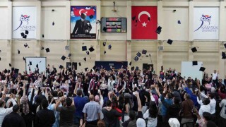 KBÜ Mühendislik ve Doğa Bilimleri Fakültesi mezunlarını uğurladı